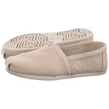 TOMS 10023040