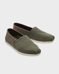 TOMS 10020879