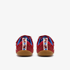 CLARKS ROAMER CITY T R