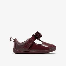 CLARKS ROAMER TRIM T B