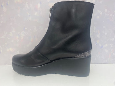 JOSE SAENZ 6432 SNAKE BLK